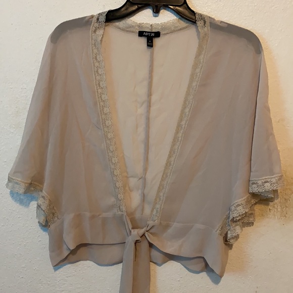 Apt. 9 Sheer Kimono-style Wrap (M) - Picture 2 of 7